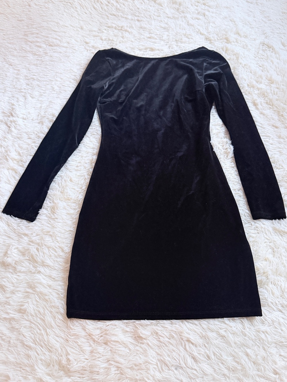 Tally Weijl Black Velvet Long-Sleeve Open Back Dress